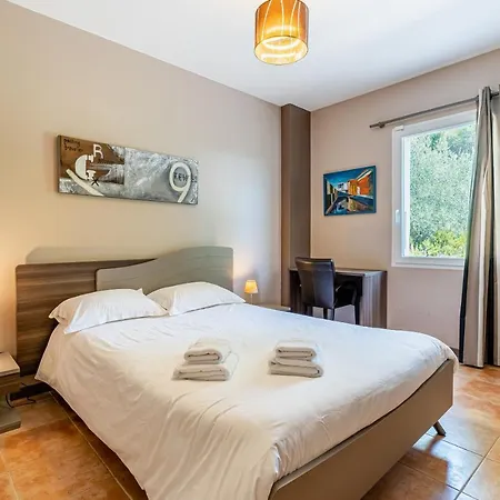 Eleonore - A Pied Vue Piscine Sans Vis-a-vis Jardin 3600m² - Ted סן-סיר-סור-מר