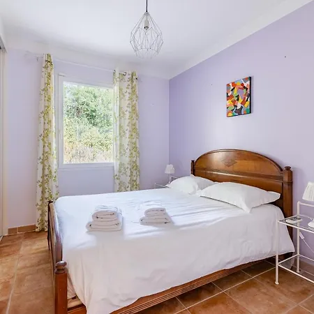 Eleonore サン・シル・シュル・メール