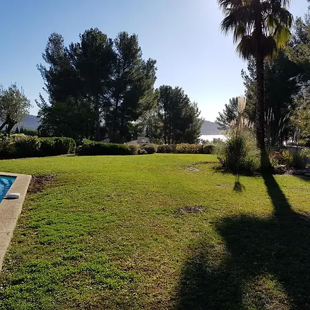 Eleonore - A Pied Vue Piscine Sans Vis-a-vis Jardin 3600m² - Ted וילה